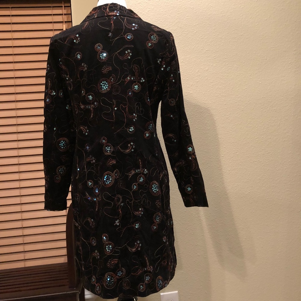 Alexis & Avery Jacket - Picture 2 of 7